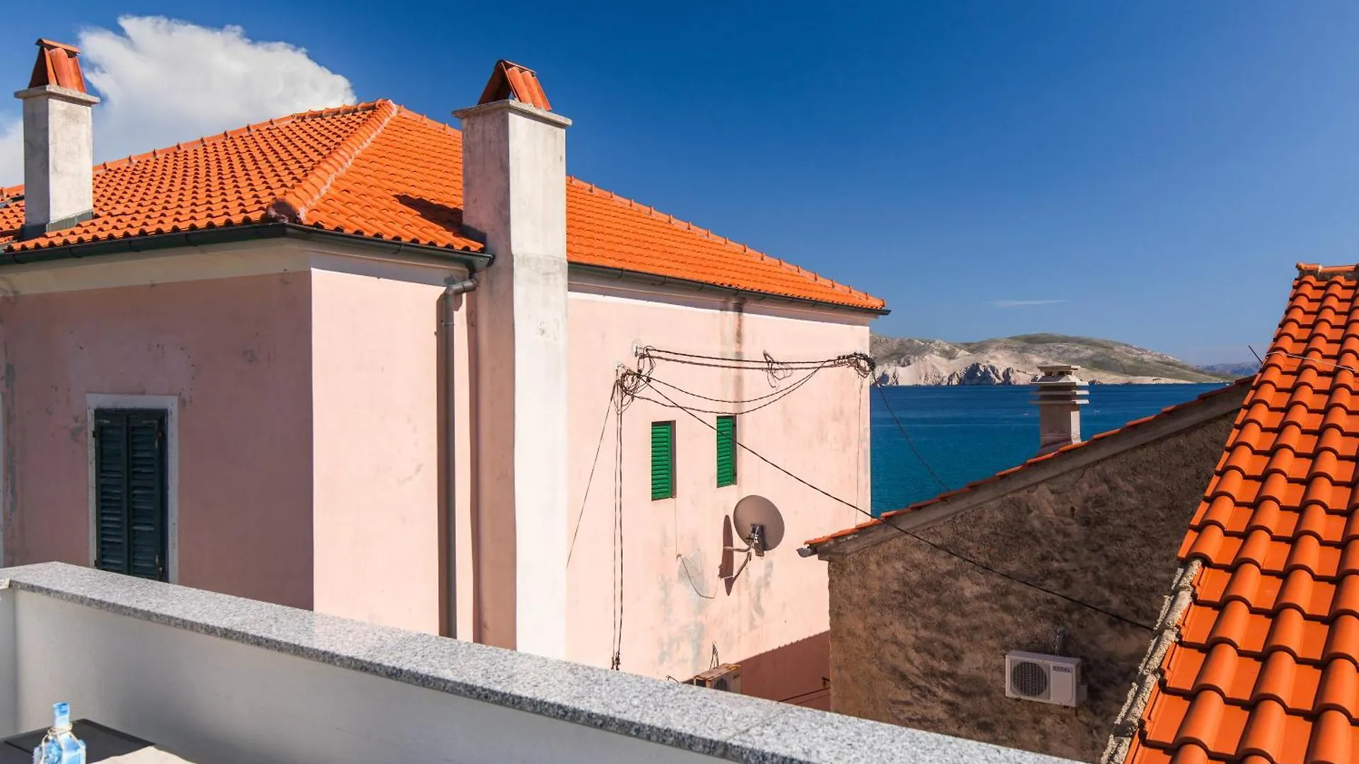 Sealavie Apartment Baska  0*, Baska (Krk) Croatia